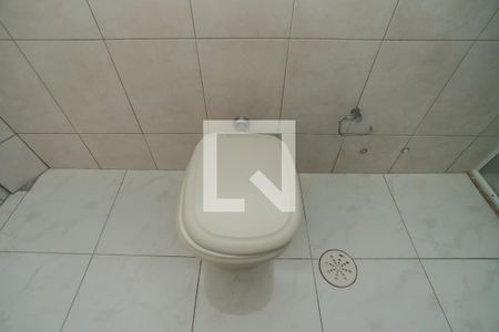 Apartamento para alugar com 66m², 2 quartos e sem vagaBanheiro
