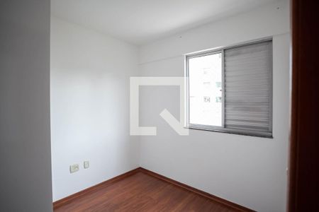 Quarto 1 de apartamento para alugar com 3 quartos, 71m² em Manacás, Belo Horizonte