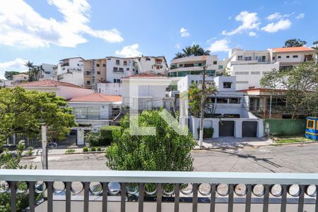 Casa para alugar com 650m², 5 quartos e 4 vagas Casa para alugar com 650m², 5 quartos e 4 vagasVaranda - Suíte 1