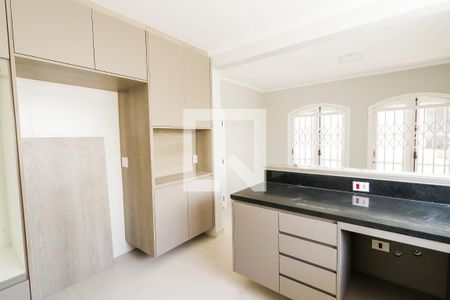 Casa para alugar com 650m², 5 quartos e 4 vagas Casa para alugar com 650m², 5 quartos e 4 vagasCozinha