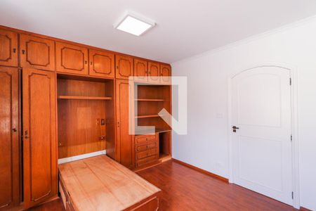 Casa para alugar com 650m², 5 quartos e 4 vagas Casa para alugar com 650m², 5 quartos e 4 vagasSuíte 2