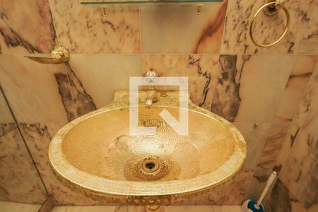 Casa para alugar com 650m², 5 quartos e 4 vagas Casa para alugar com 650m², 5 quartos e 4 vagasLavabo