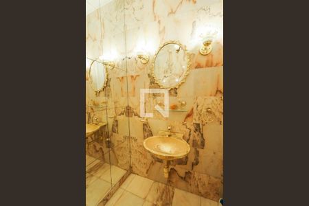 Casa para alugar com 650m², 5 quartos e 4 vagas Casa para alugar com 650m², 5 quartos e 4 vagasLavabo