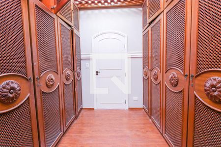 Casa para alugar com 650m², 5 quartos e 4 vagas Casa para alugar com 650m², 5 quartos e 4 vagasCloset - Suíte 1