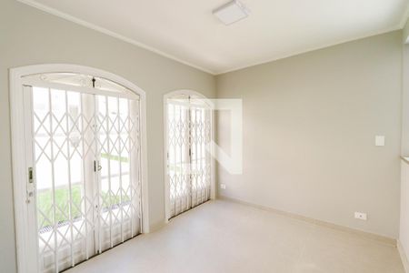 Casa para alugar com 650m², 5 quartos e 4 vagas Casa para alugar com 650m², 5 quartos e 4 vagasCozinha