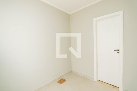 Casa para alugar com 650m², 5 quartos e 4 vagas Casa para alugar com 650m², 5 quartos e 4 vagasQuarto de Serviço