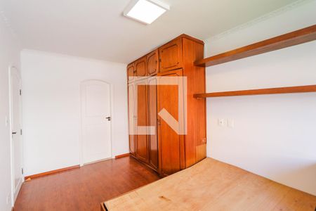 Casa para alugar com 650m², 5 quartos e 4 vagas Casa para alugar com 650m², 5 quartos e 4 vagasSuíte 3