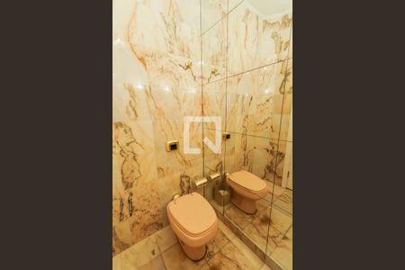 Casa para alugar com 650m², 5 quartos e 4 vagas Casa para alugar com 650m², 5 quartos e 4 vagasLavabo