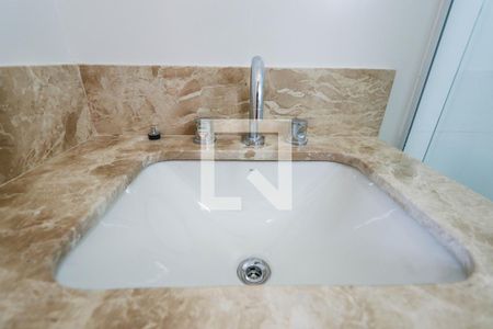 Casa para alugar com 650m², 5 quartos e 4 vagas Casa para alugar com 650m², 5 quartos e 4 vagasBanheiro - Suíte 2