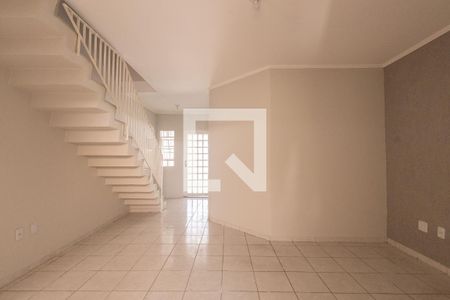 Sala de casa à venda com 2 quartos, 100m² em Penha de França, São Paulo