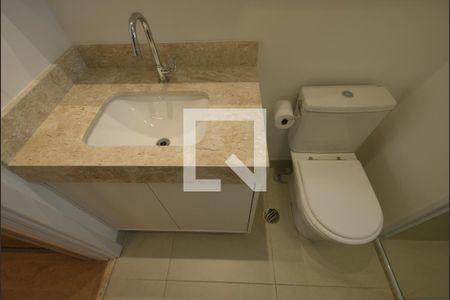 Studio para alugar com 27m², 1 quarto e sem vaga Studio para alugar com 27m², 1 quarto e sem vagaBanheiro