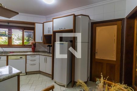 Casa à venda com 407m², 3 quartos e 4 vagas Casa à venda com 407m², 3 quartos e 4 vagasCozinha
