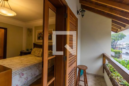 Casa à venda com 407m², 3 quartos e 4 vagas Casa à venda com 407m², 3 quartos e 4 vagasSacada da Suíte
