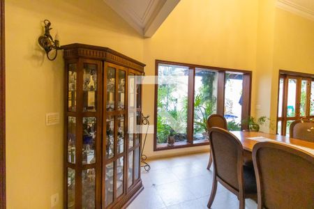 Casa à venda com 407m², 3 quartos e 4 vagas Casa à venda com 407m², 3 quartos e 4 vagasSala 2