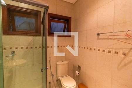 Casa à venda com 407m², 3 quartos e 4 vagas Casa à venda com 407m², 3 quartos e 4 vagasBanheiro da Suíte 2