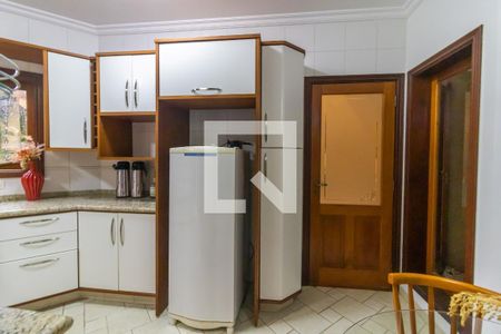 Casa à venda com 407m², 3 quartos e 4 vagas Casa à venda com 407m², 3 quartos e 4 vagasCozinha