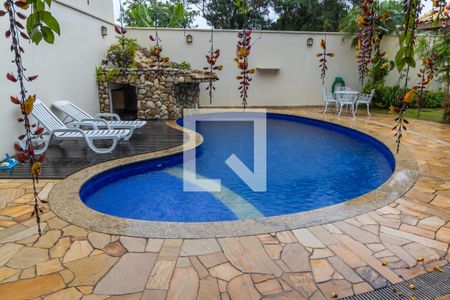 Casa à venda com 407m², 3 quartos e 4 vagas Casa à venda com 407m², 3 quartos e 4 vagasArea da Piscina