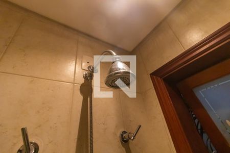 Casa à venda com 407m², 3 quartos e 4 vagas Casa à venda com 407m², 3 quartos e 4 vagasBanheiro da Suíte 2