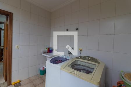 Casa à venda com 407m², 3 quartos e 4 vagas Casa à venda com 407m², 3 quartos e 4 vagasÁrea de Serviço
