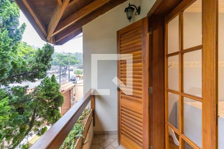 Casa à venda com 407m², 3 quartos e 4 vagas Casa à venda com 407m², 3 quartos e 4 vagasSacada do Quarto 4