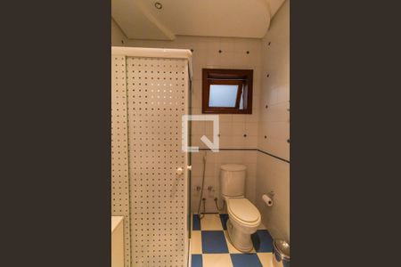Casa à venda com 407m², 3 quartos e 4 vagas Casa à venda com 407m², 3 quartos e 4 vagasBanheiro
