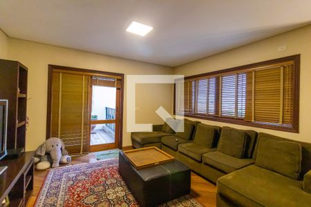 Casa à venda com 407m², 3 quartos e 4 vagas Casa à venda com 407m², 3 quartos e 4 vagasSala de TV