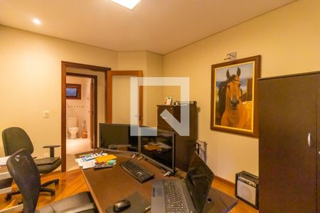 Casa à venda com 407m², 3 quartos e 4 vagas Casa à venda com 407m², 3 quartos e 4 vagas Suíte 2