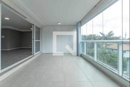 Apartamento à venda com 58m², 1 quarto e 1 vaga Apartamento à venda com 58m², 1 quarto e 1 vagaVaranda