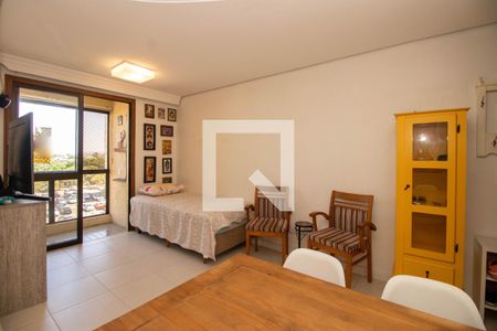 Sala de apartamento à venda com 3 quartos, 79m² em Sarandi, Porto Alegre