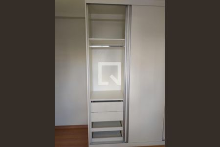 Apartamento à venda com 57m², 2 quartos e 2 vagasBanheiro
