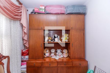 Casa à venda com 170m², 3 quartos e 2 vagas Casa à venda com 170m², 3 quartos e 2 vagasQuarto 2