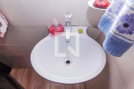 Casa à venda com 170m², 3 quartos e 2 vagas Casa à venda com 170m², 3 quartos e 2 vagasBanheiro 2