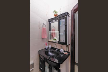 Casa à venda com 170m², 3 quartos e 2 vagas Casa à venda com 170m², 3 quartos e 2 vagasBanheiro da Suíte