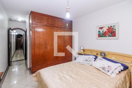 Casa à venda com 170m², 3 quartos e 2 vagas Casa à venda com 170m², 3 quartos e 2 vagasSuíte