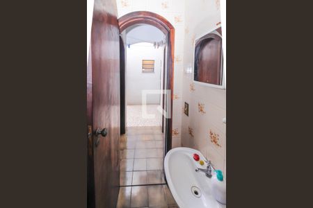 Casa à venda com 170m², 3 quartos e 2 vagas Casa à venda com 170m², 3 quartos e 2 vagasBanheiro 3