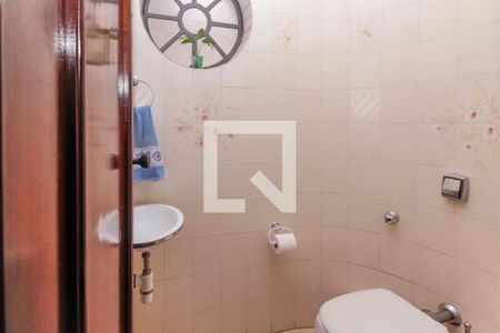 Casa à venda com 170m², 3 quartos e 2 vagas Casa à venda com 170m², 3 quartos e 2 vagasBanheiro 2