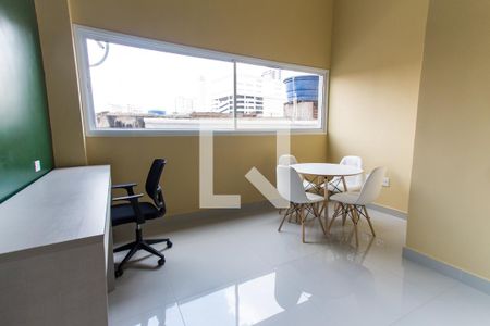 Apartamento à venda com 31m², 1 quarto e sem vagaEscritório 