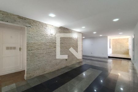 Sala de apartamento para alugar com 3 quartos, 160m² em Praia da Bandeira, Rio de Janeiro