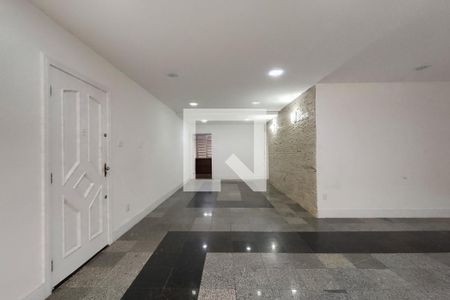 Sala de apartamento para alugar com 3 quartos, 160m² em Praia da Bandeira, Rio de Janeiro