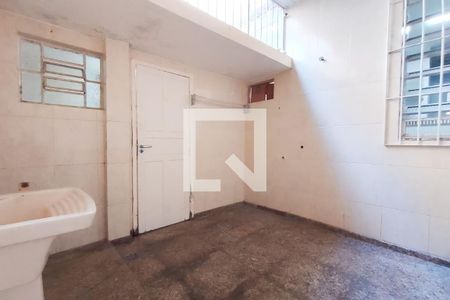 Apartamento para alugar com 160m², 3 quartos e 1 vagaÁrea de Serviço