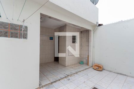 Casa à venda com 130m², 3 quartos e 2 vagas Casa à venda com 130m², 3 quartos e 2 vagasQuintal