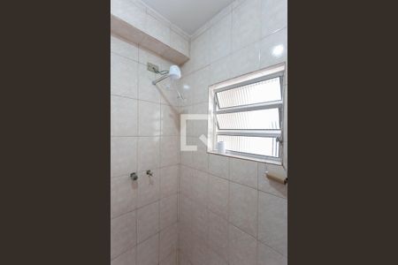 Casa à venda com 130m², 3 quartos e 2 vagas Casa à venda com 130m², 3 quartos e 2 vagasBanheiro de Serviços