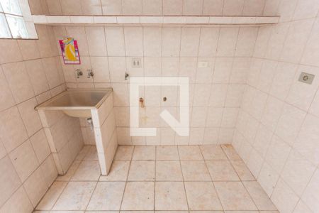 Casa à venda com 130m², 3 quartos e 2 vagas Casa à venda com 130m², 3 quartos e 2 vagasArea de Serviços