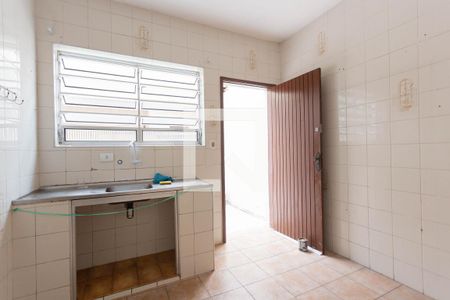 Casa à venda com 130m², 3 quartos e 2 vagas Casa à venda com 130m², 3 quartos e 2 vagasCozinha