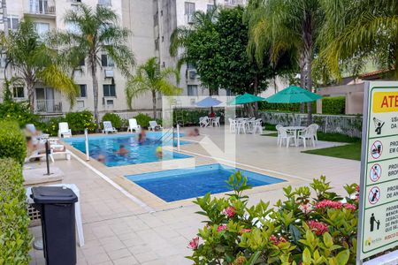 Apartamento para alugar com 55m², 2 quartos e 1 vagapiscina