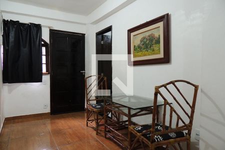 Sala  de casa de condomínio à venda com 1 quarto, 50m² em Freguesia (jacarepaguá), Rio de Janeiro