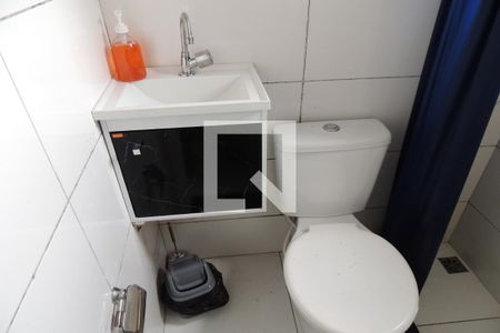 Casa de condomínio à venda com 90m², 3 quartos e sem vagaBanheiro Social