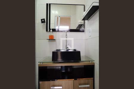 Casa de condomínio à venda com 90m², 3 quartos e sem vaga Casa de condomínio à venda com 90m², 3 quartos e sem vagaBanheiro da Suíte 2