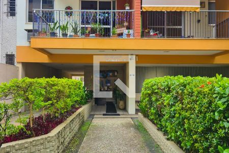 Apartamento à venda com 96m², 2 quartos e 1 vagaHall de Entrada