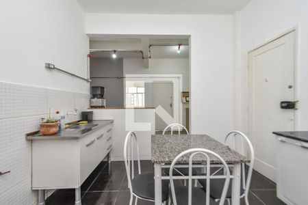 Apartamento à venda com 70m², 2 quartos e sem vagaCozinha